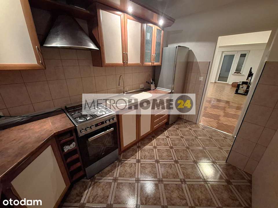 Bardzo dobra lokalizacja , 3 pokoje osobna kuchnia + garaż i piwnica!-10