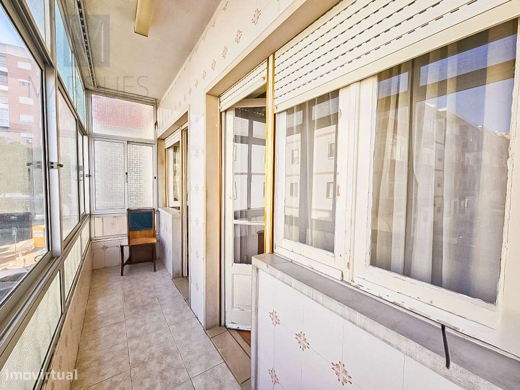 Apartamento T2 em Agualva-Cacém-8