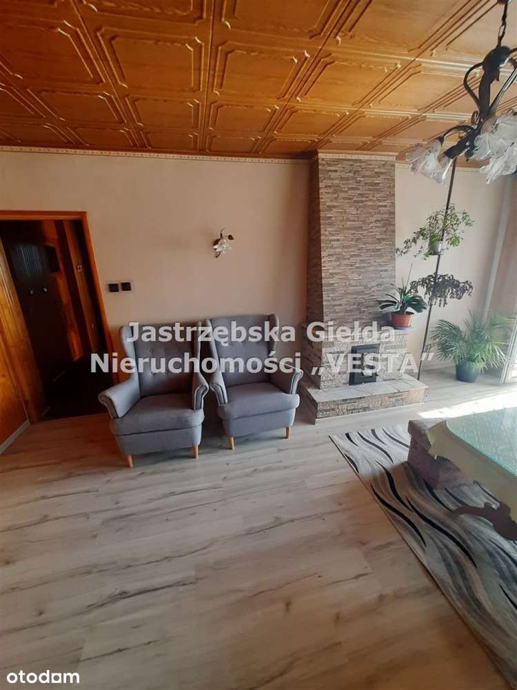 Dom z budynkiem gospodarczym - Pełny obrazek: 2/18