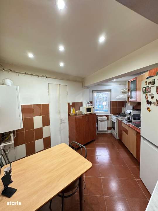 Apartament 2 camere decomandat - Deva, Iuliu Maniu - Imagine principală: 3/7