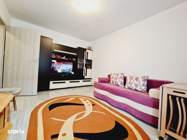 Apartament cu gradina, 2 camere decomandate , COMISION 0%-1