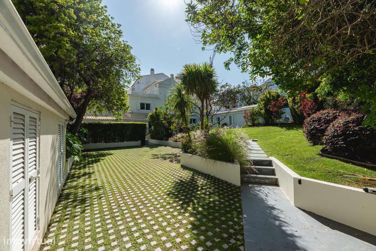 Moradia Isolada T5 + 1 com piscina, Monte Estoril, Cascais - Grande imagem: 4/60
