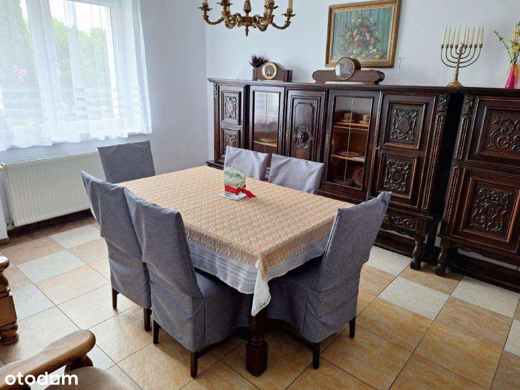 Przestronny dom z dużym ogrodem-5