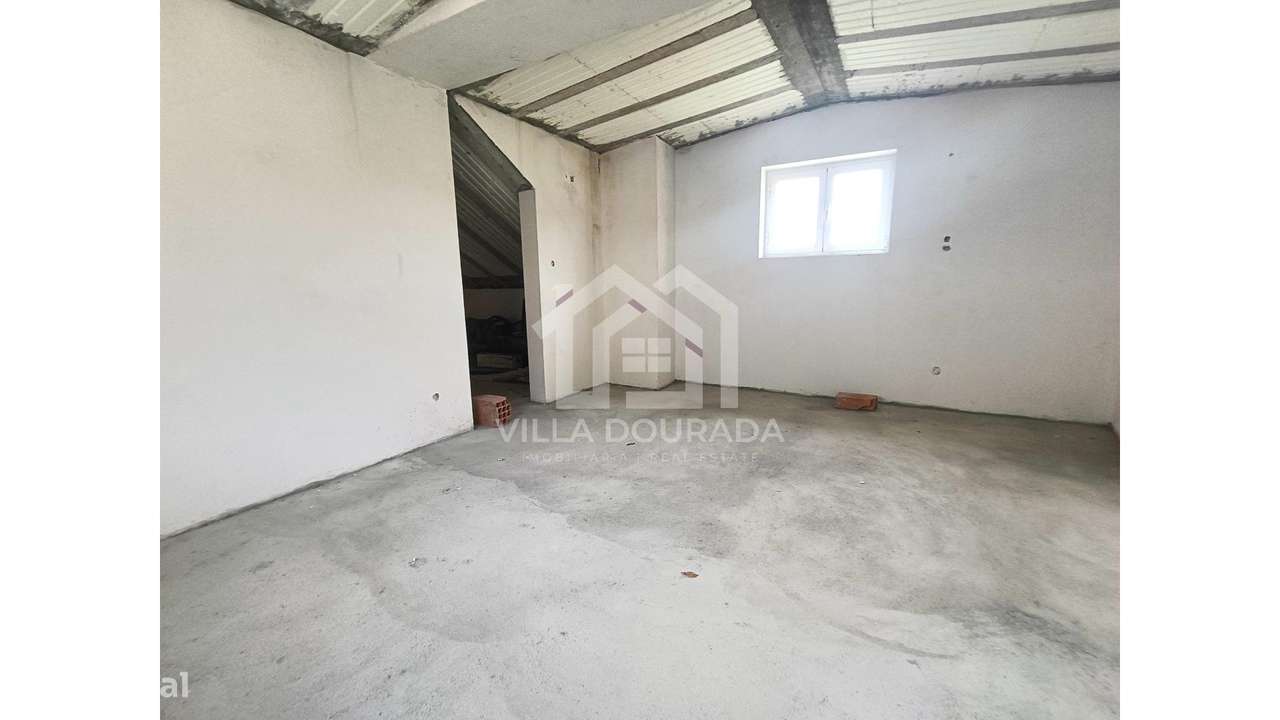 Oportunidade Única em Farves, Vouzela!-8