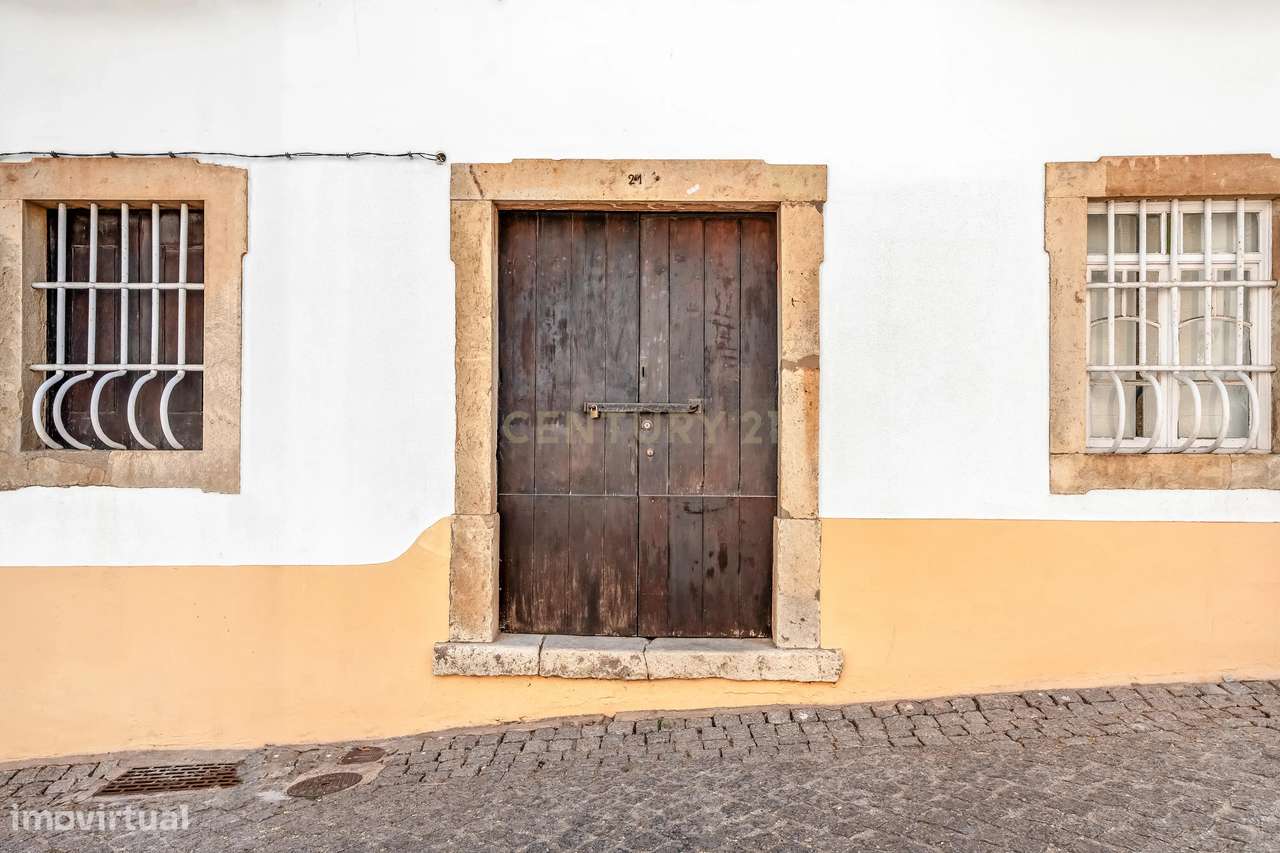 Palacete Histórico do Século XIX em Silves | 4 Artigos Independentes |-20