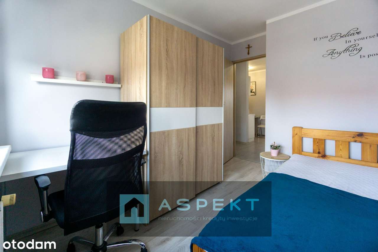 Blisko centrum, niski blok, balkon - Pełny obrazek: 4/8