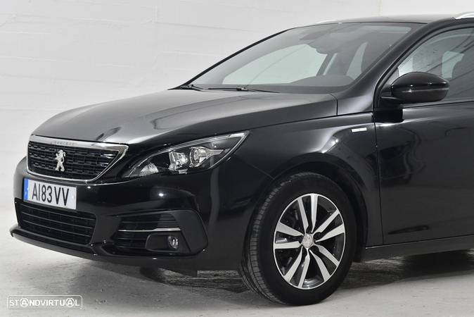 Peugeot 308 - 10