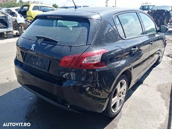 Dezmembrez Peugeot 308 Hatchback 2014 1.6hdi Euro 5 - 1