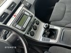 Volkswagen Passat 2.0 TDI DPF Comfortline - 25