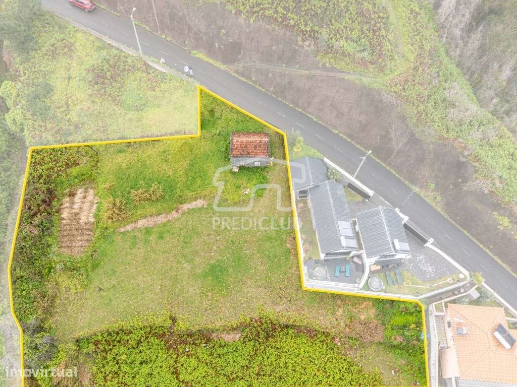 Terreno no Arco da Calheta de 1395 m2 - Grande imagem: 4/6