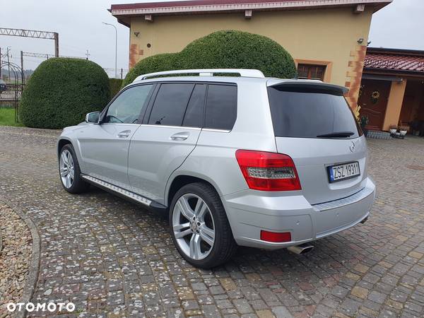 Mercedes-Benz GLK 220 CDI 4Matic (BlueEFFICIENCY) 7G-TRONIC - 12