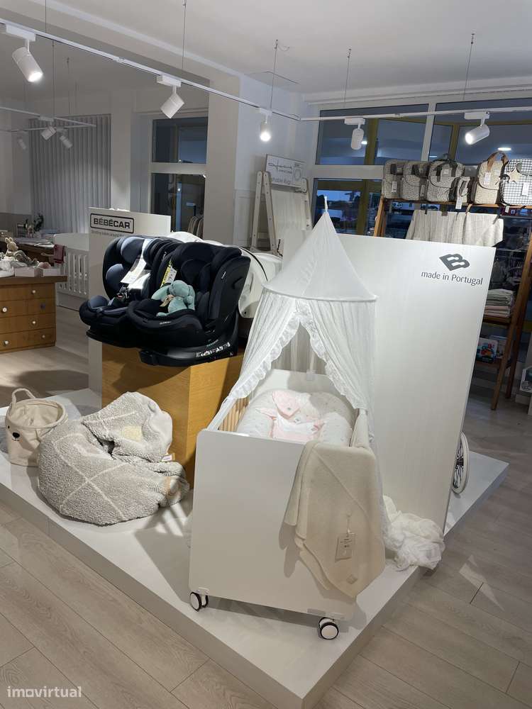 Trespasse em Barcelos: Loja Honey Boo em pleno funcionamento! - Grande imagem: 2/9