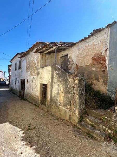 Moradia para reconstrução com projeto de arquitetura aprovado - Grande imagem: 5/9