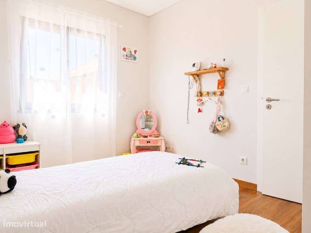 Moradia T3 +1 Renovada Pronta a Habitar Espaço, Conforto e excelent...-9