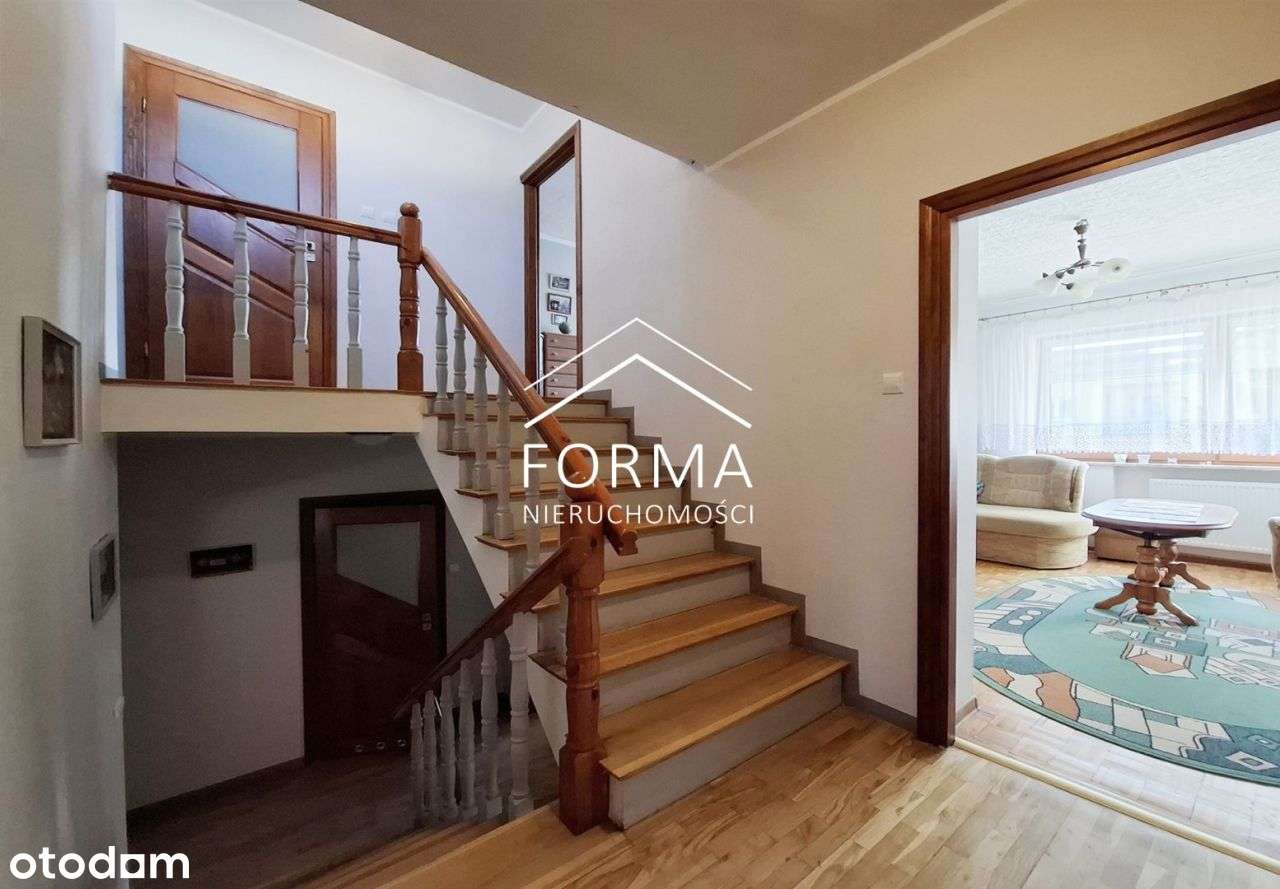 Przestronny dom 136 m², 6 pokoi,Ogród,Garaż 2 auta-8