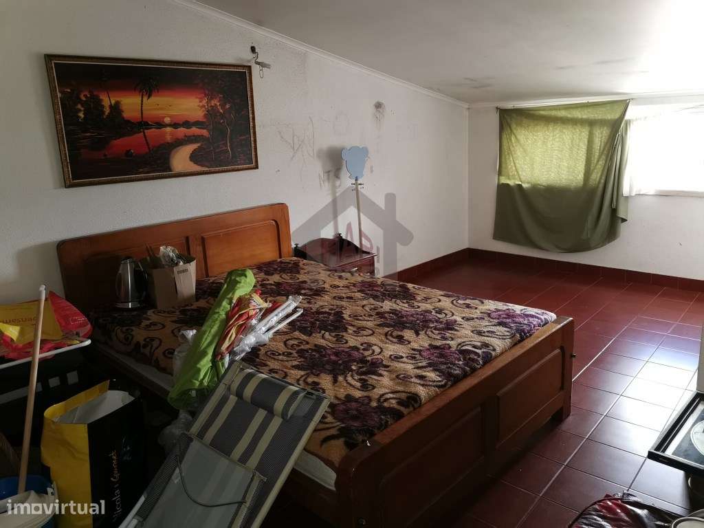 Excelente Andar Moradia ,Com Logradouro-24