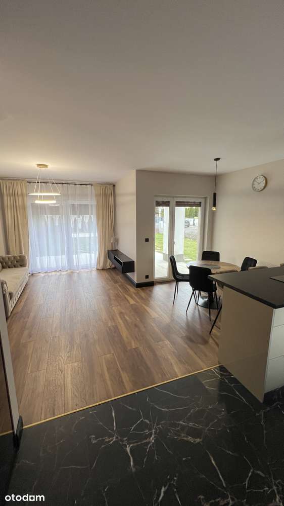 Do objęcia od zaraz. Odnowiony - nie używany. Możliwa zamiana-5