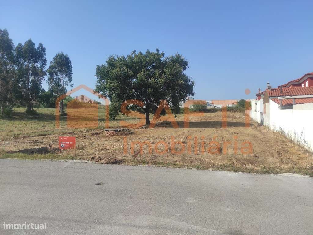 Terreno Rústico Urbanizável - Grande imagem: 1/7