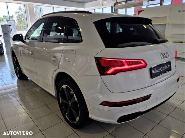 Audi Q5 50 TFSI e quattro S tronic - 4