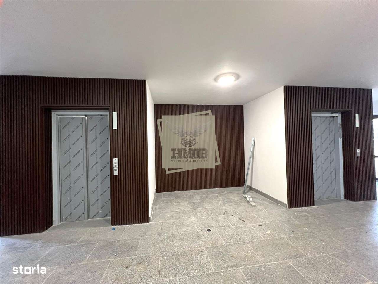 Spatiu comercial intabulat cu vitrina 60 mpu cu 2 camere in zona Rahov - Imagine principală: 4/12