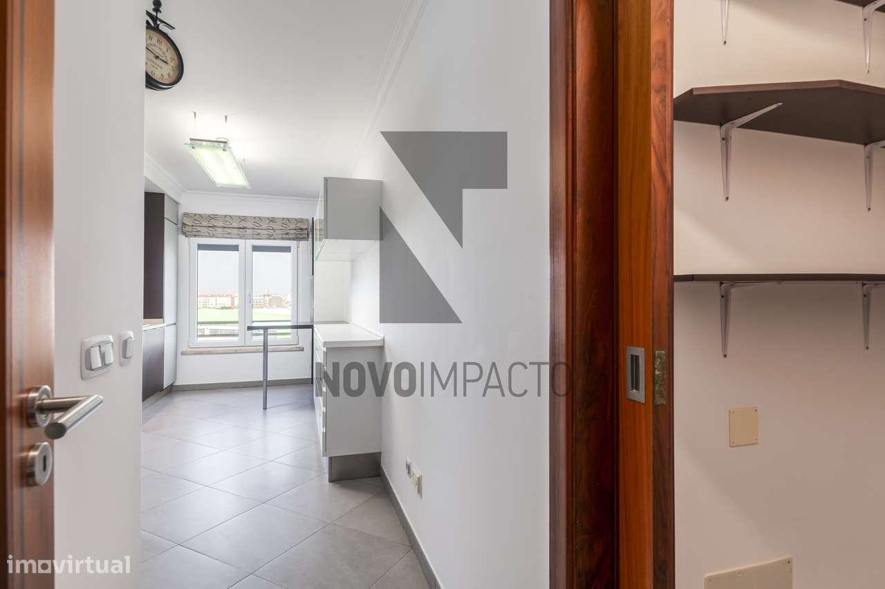 Montijo - Apartamento T3 parqueamento e arrecadação - Grande imagem: 5/28