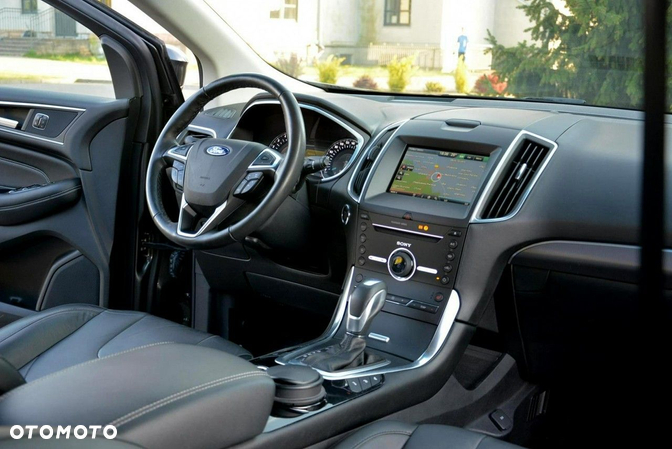 Ford EDGE - 23