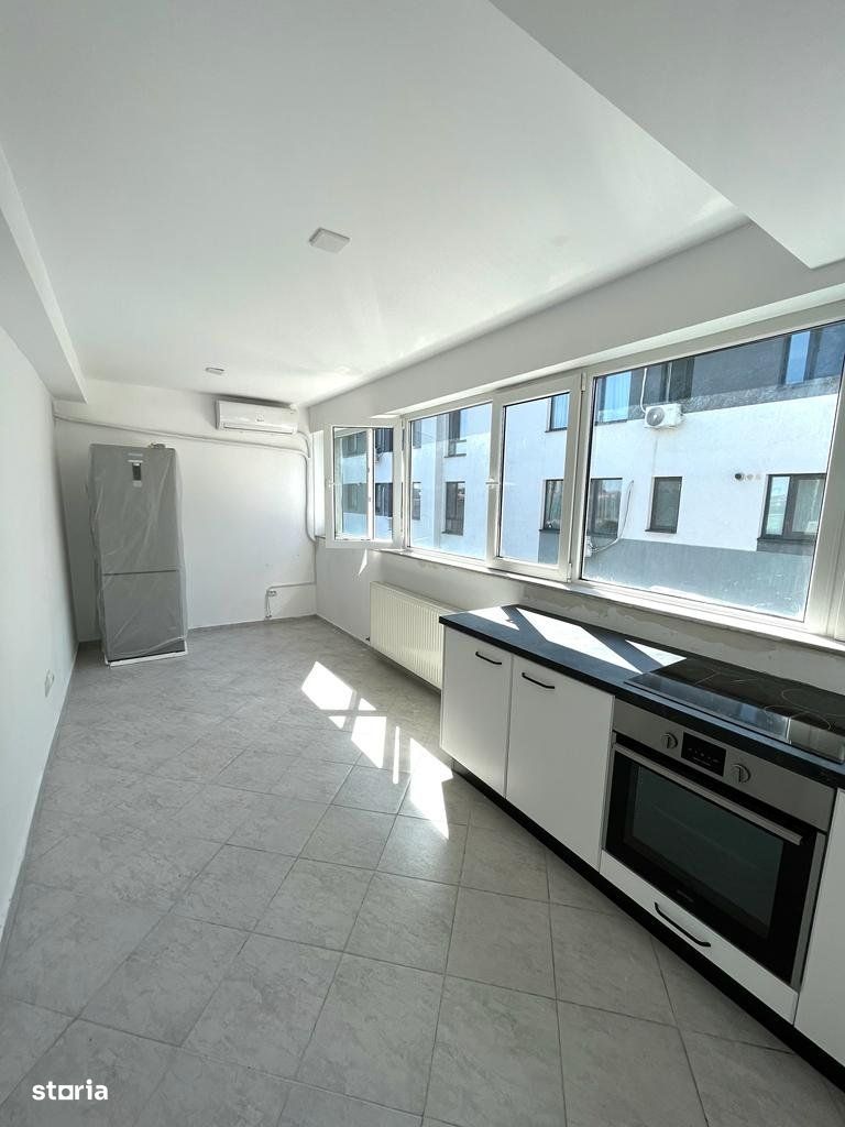 Apartament 4 camere 102 mp + 2 locuri de parcare - Grand Arena