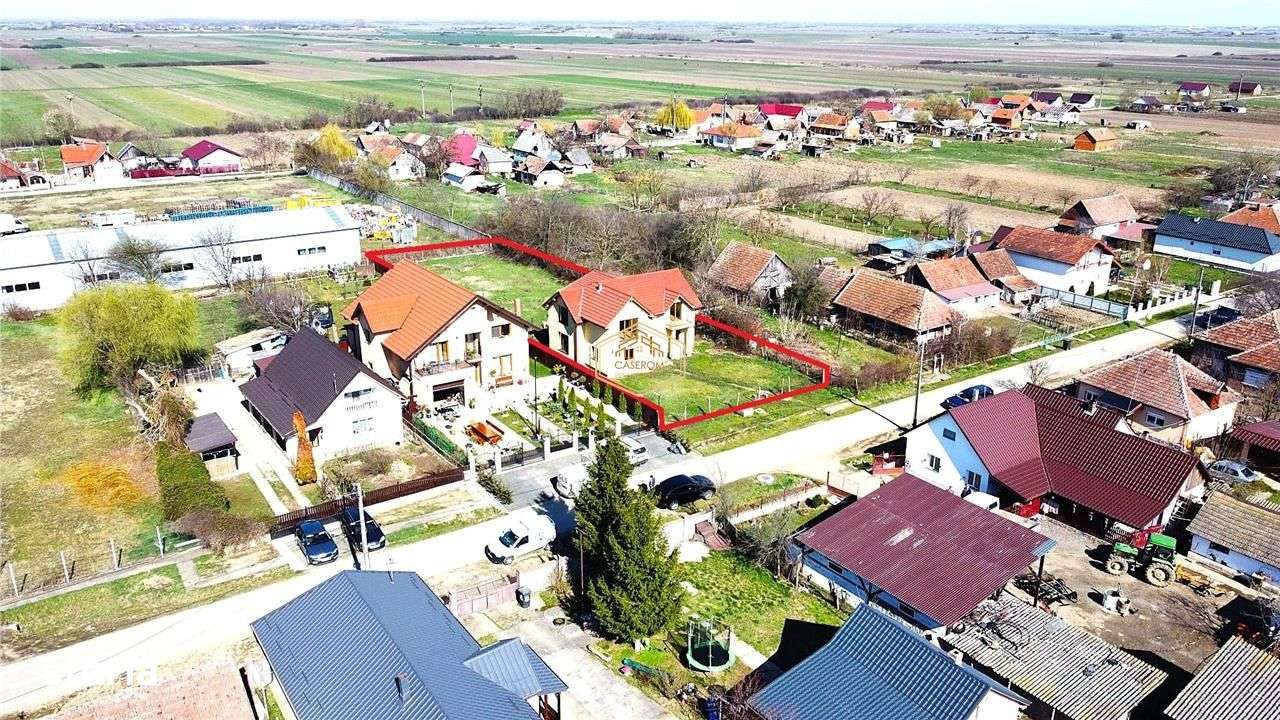 Video|Casa spatioasa cu 4 dormitoare + garaj si anexe | Teren 1.000 mp-3