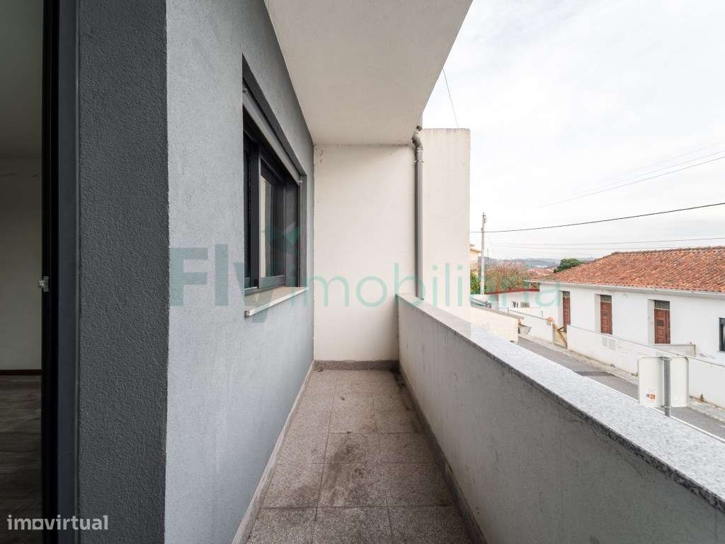 Moradia T2 + Moradia T1 Excelente Oportunidade de Investimento-32