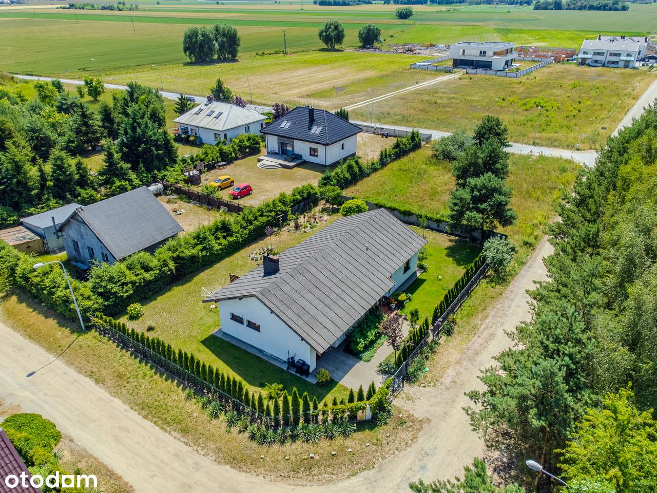 Piękny parterowy dom z garażem RABOWICE-14