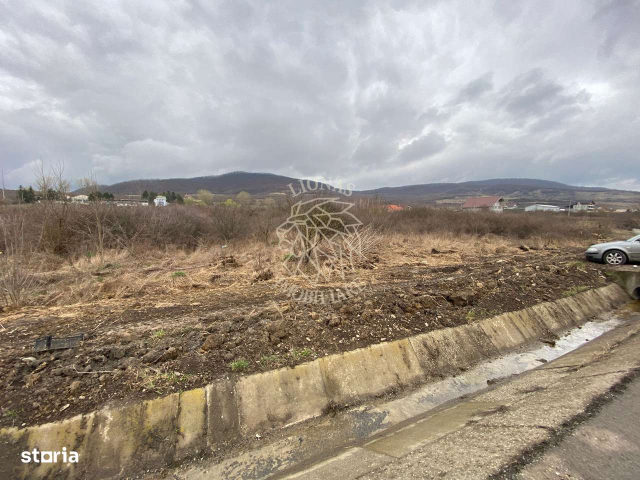 Teren 12,719 mp cu deschidere la DN17-ideal hala/parcare-Crainimat - Imagine principală: 5/5