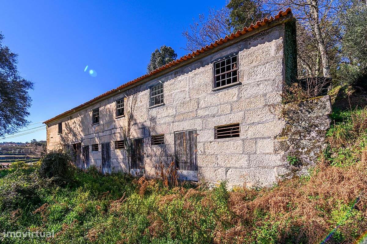 Moradia T0 para venda - Grande imagem: 2/24