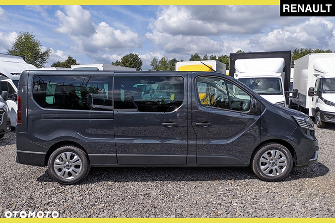 Renault Trafic - 12