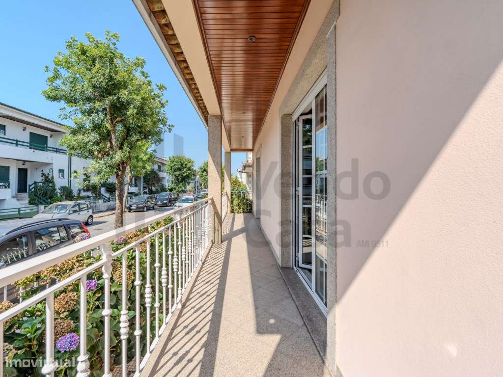 Vende-se Moradia Individual - Braga - Frossos-42
