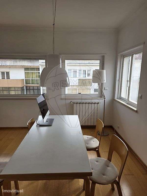 Apartamento T2 para arrendamento - Grande imagem: 4/16