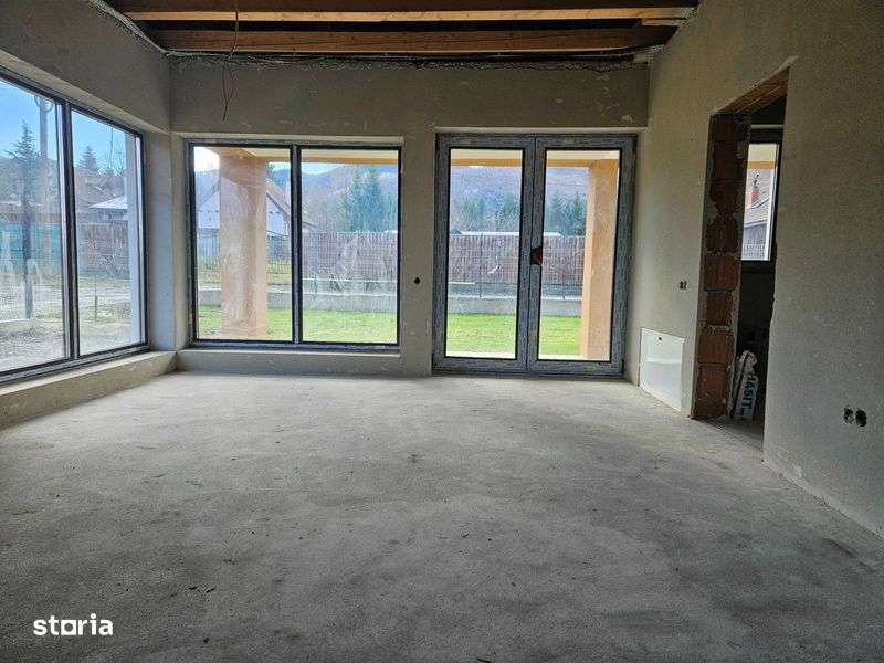 Vand casa Tocile - Imagine principală: 5/8