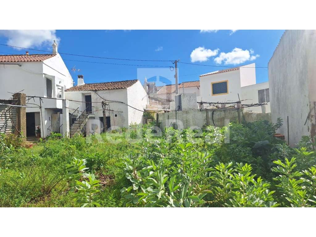 Moradia T2 tipica Algarvia com vista campo-26