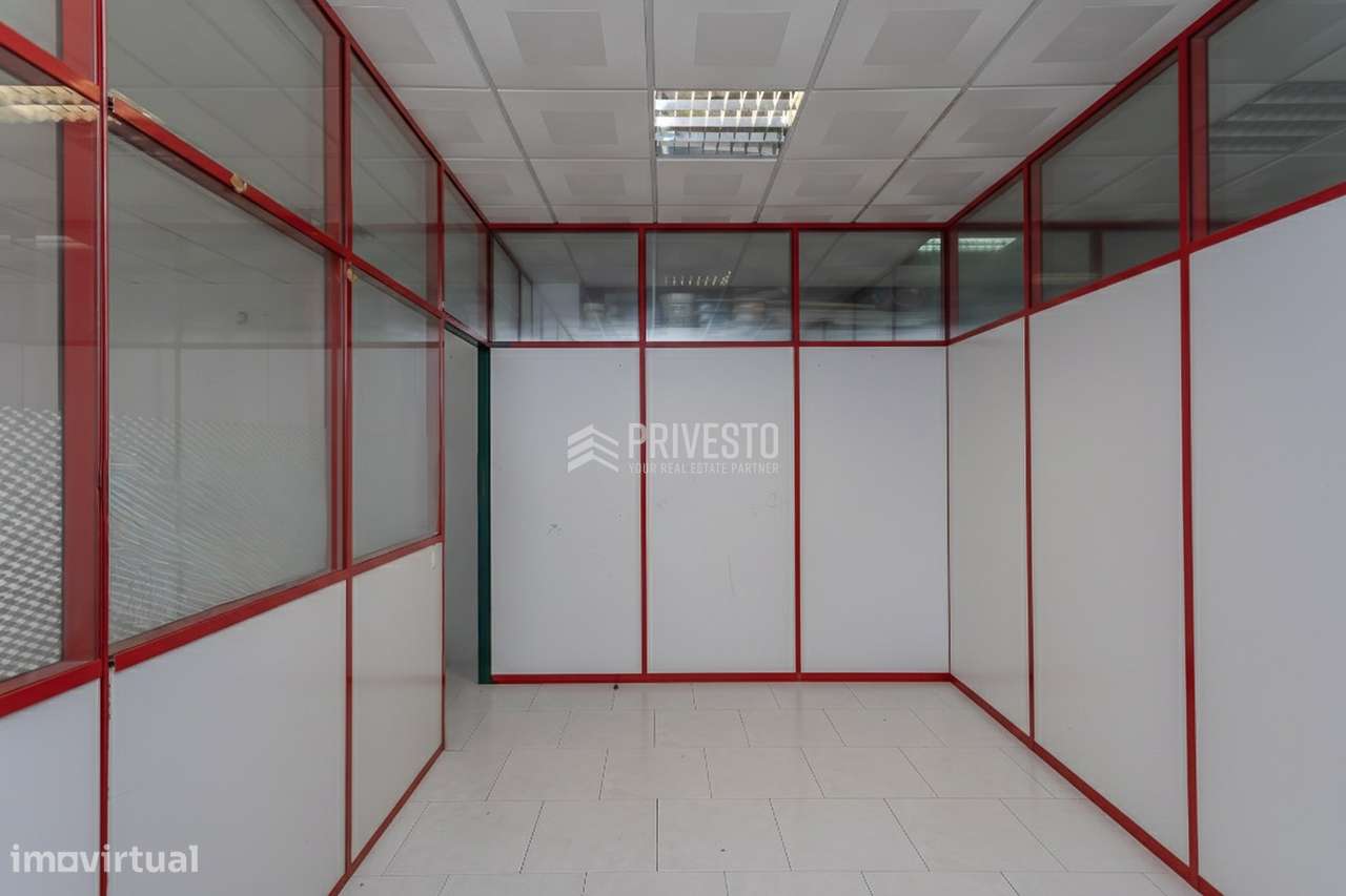 Loja com Elevado Potencial de Rentabilidade | 87m² | Sintra-8