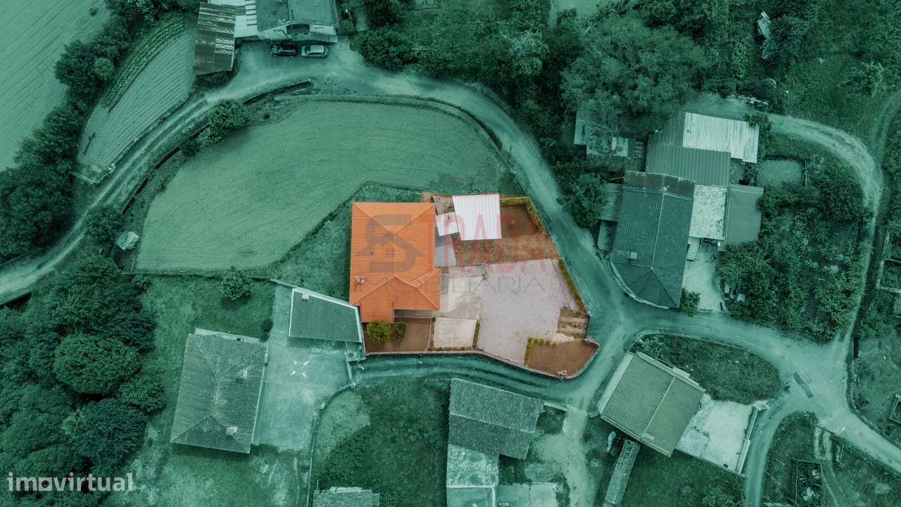 Venda moradia individual T4, localizada em Parada de Gatim - Vila V...-30