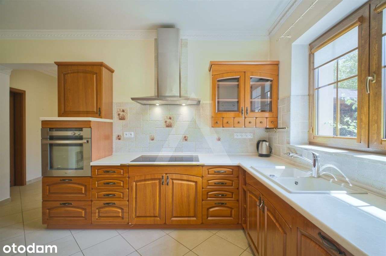 Dom Wolnostojący w Niemczu-19