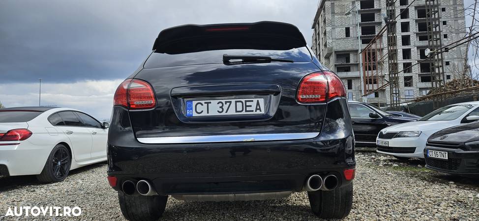 Porsche Cayenne 3.0TD TipTronic - 15