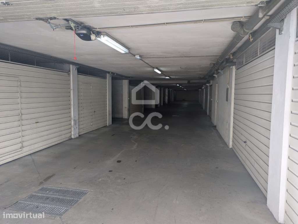 Garagem (box) para venda-6