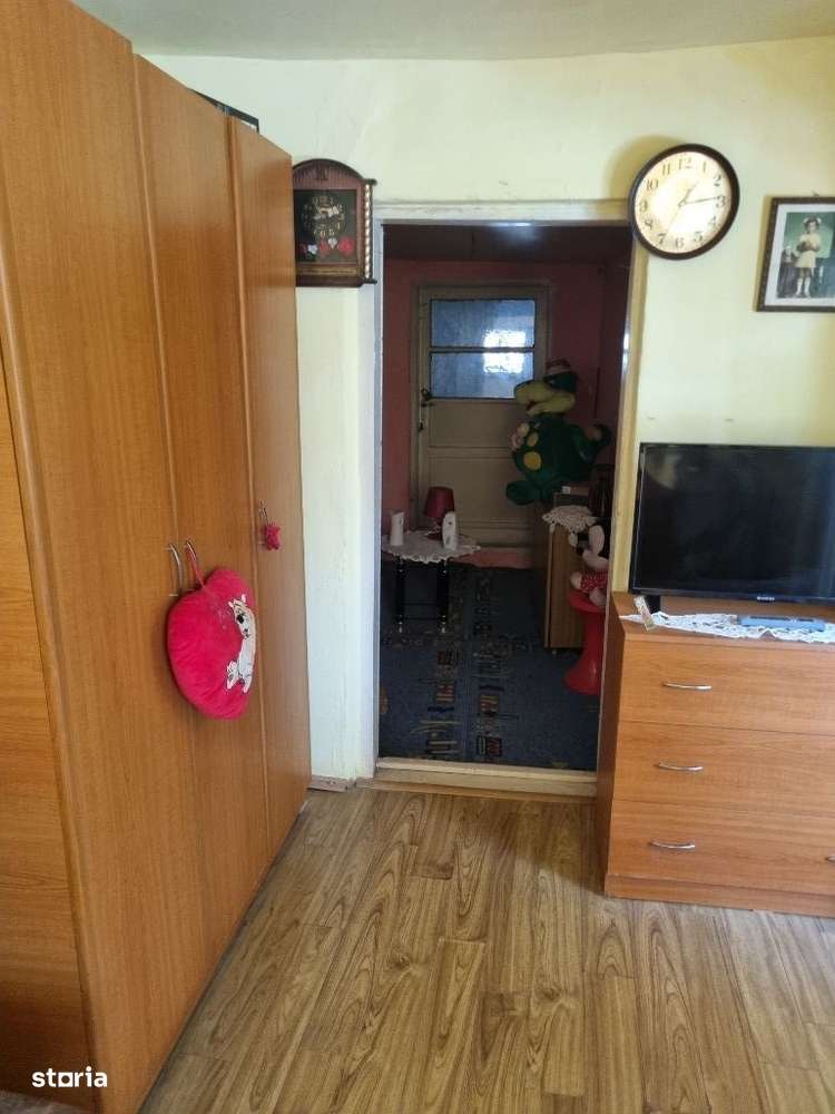 Casă cu suflet, curte proprie și tot confortul de care ai nevoie!-11