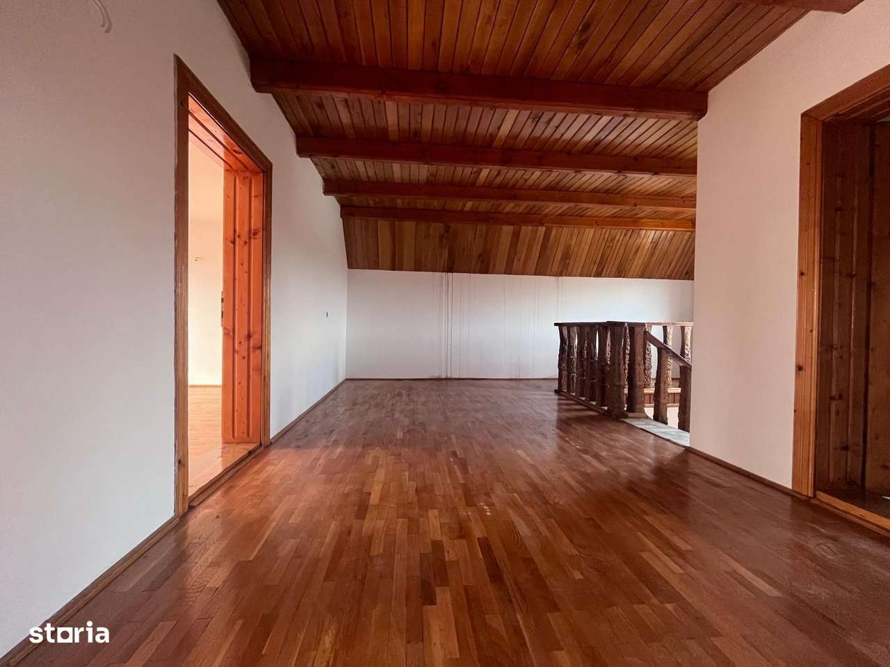 Vanzare casă spațioasă cu teren generos în Cândești Vale–jud Dambovita-9