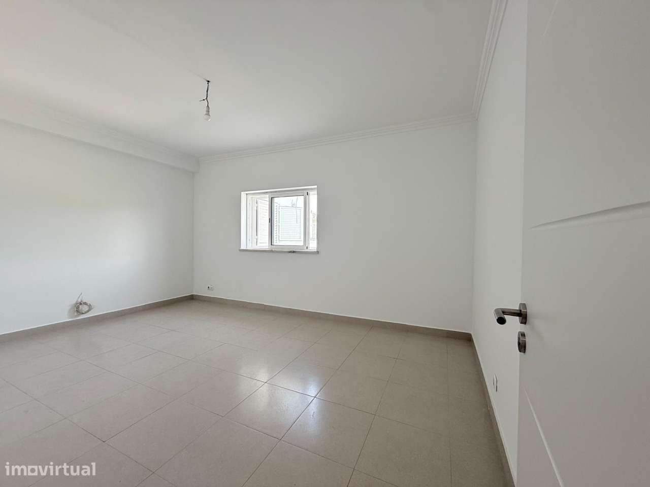 Moradia T3 em lote de 420m2 em Fernão Ferro-27