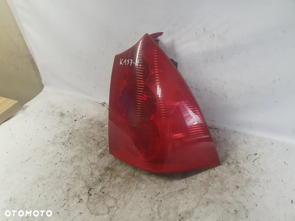 * LAMPA TYLNA PRAWA TYŁ PRAWO PEUGEOT 307 SW KOMBI - 2