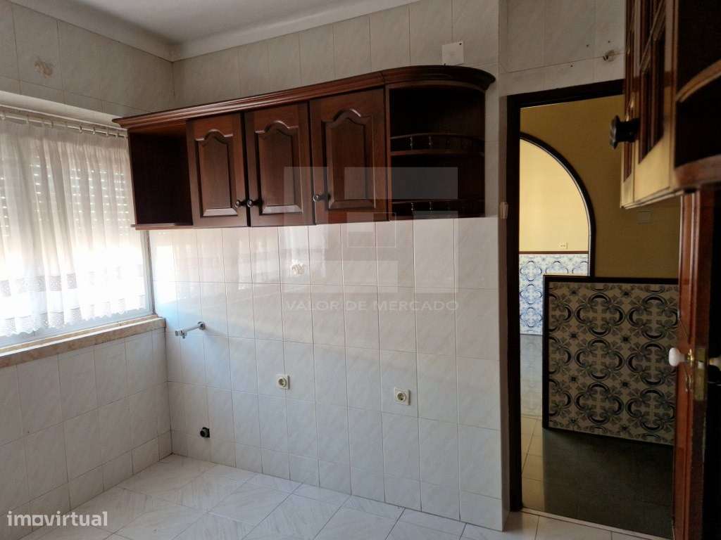 APARTAMENTO T3 - PONTINHA, ODIVELAS - Grande imagem: 4/33