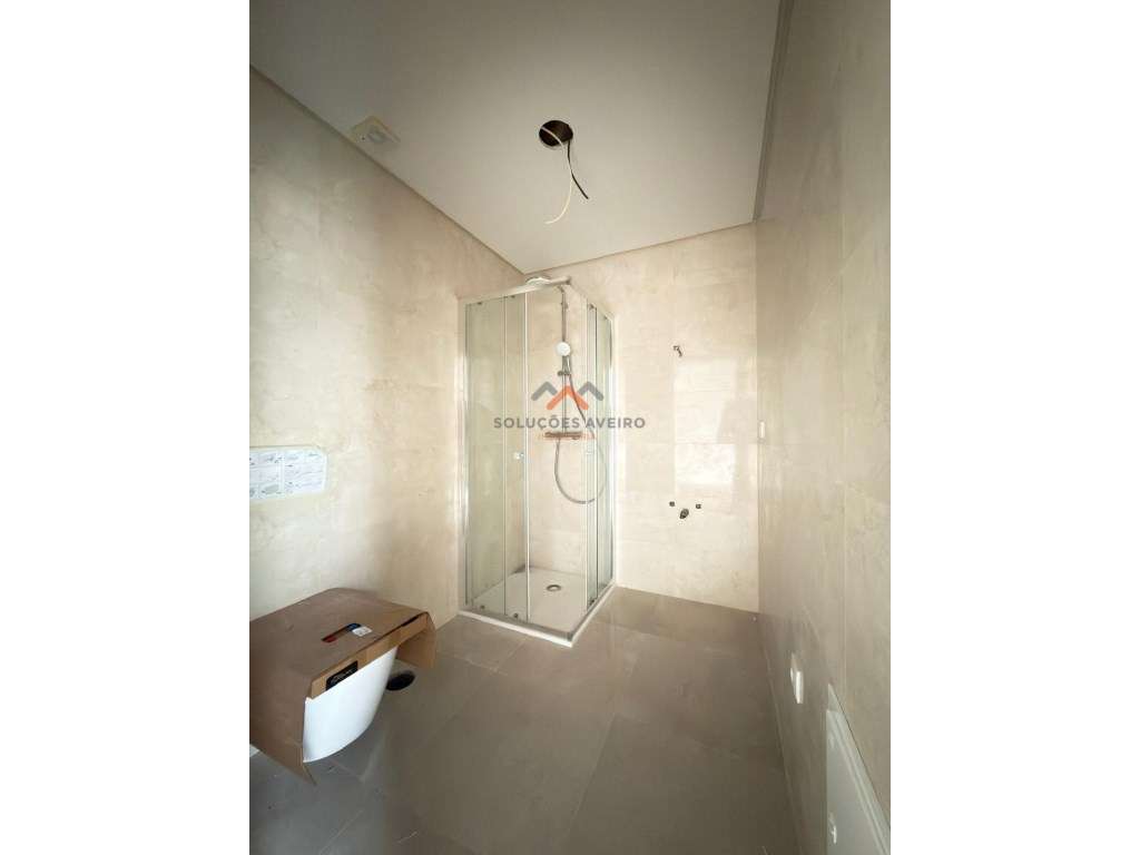 Apartamento T3 Duplex com Terraço | 3 WC | Garagem e Arrumos - Cent...-24