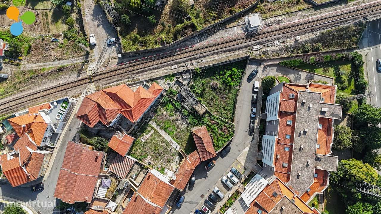 Moradia em Pedra para Recuperar com 630 m² de Terreno – Rio Tinto-23