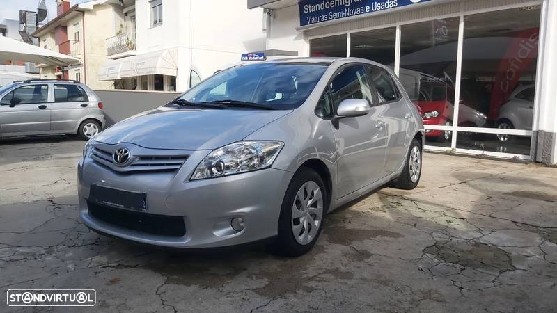 Toyota Auris 1.4 D-4D MultiMode Edition - 3